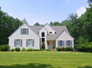 111 Walnut Valley Rd, Columbia, NJ 07832