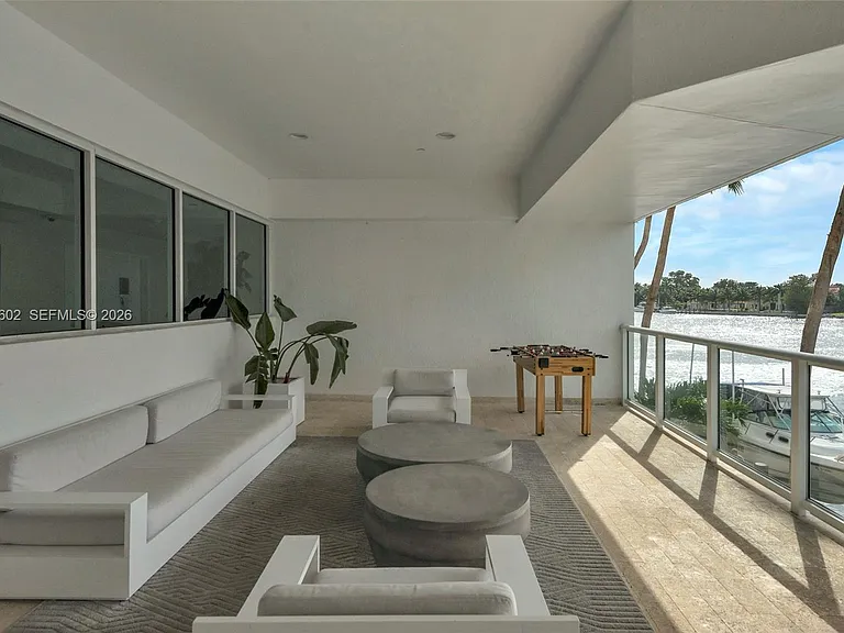 5900 Collins Ave #408 — Photo 45
