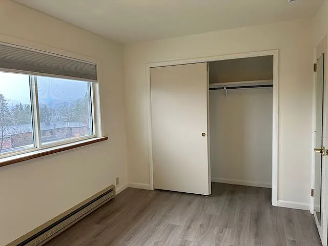 1 bed, 1100 sqft, $1,500 — Photo 3