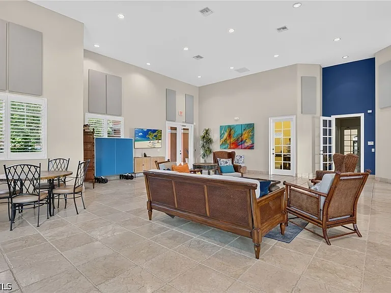 13110 Bella Casa Cir #102 — Photo 39