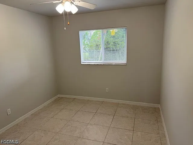 1401 SW 1st Pl — Photo 17