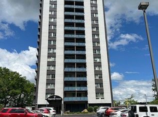 1800 Roundhill Rd APT 403, Charleston, WV 25314