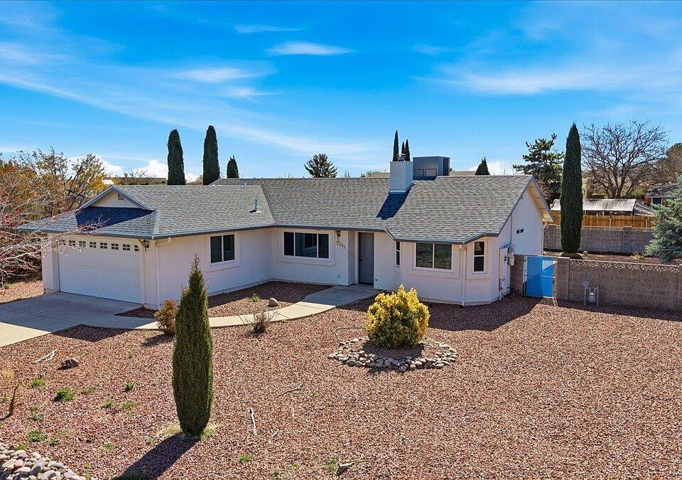 1st image of 7611 E LAS FLORES Avenue
