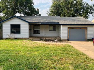 1005 Sunset Ave, Enid, OK 73703