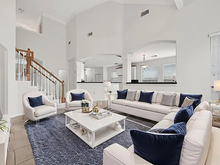14914 W Bend Dr — Photo 10
