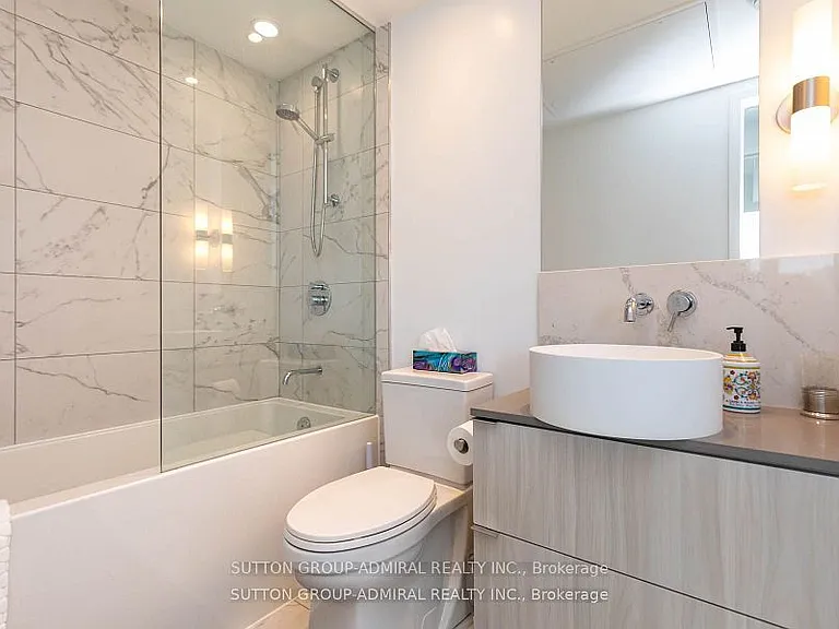 161 Roehampton Ave #3501 — Photo 13
