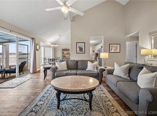 432 Regatta Bay Cir #4C, Lake Ozark, MO 65049
