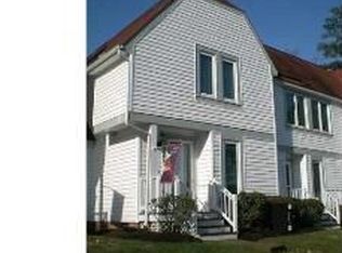 1404 Olde Lynne Ct, Midlothian, VA 23114