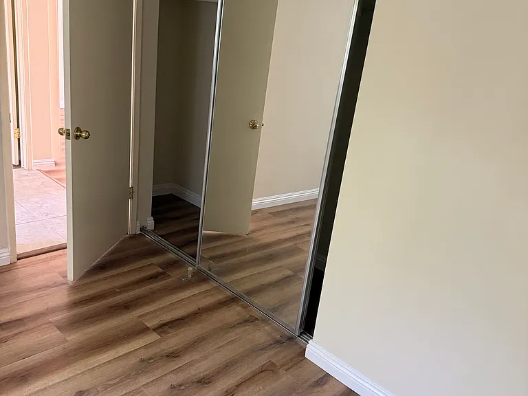 5313 Ruby St #5 — Photo 7