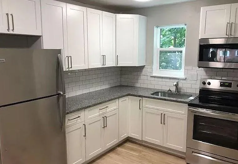 Washington Place — Photo 1