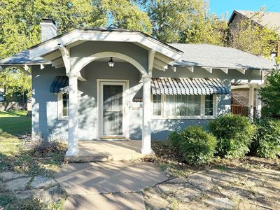 2221 Western Ave, Fort Worth, TX, 76107