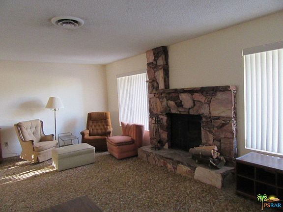 5th image of 7747 Amador Ave