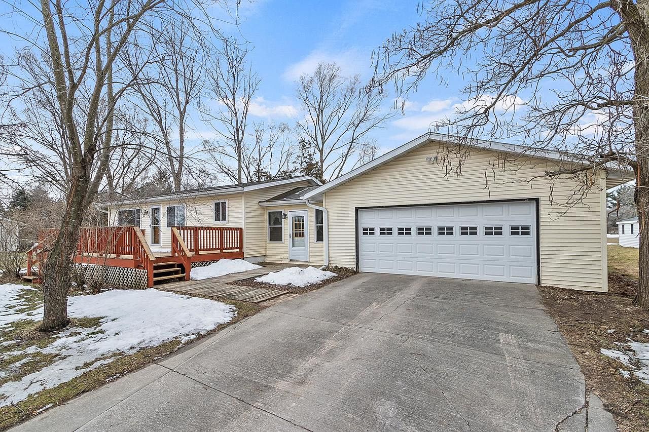 Zillow Pardeeville Wi at George Barger blog