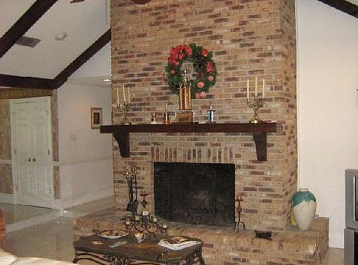 3rd image of 909 Beau Chene Dr