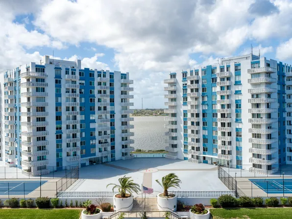 925 N Halifax Ave APT 1001, Daytona Beach, FL 32118