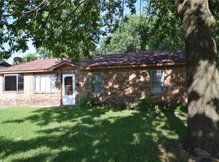 316 S 42nd St, Van Buren, AR 72956