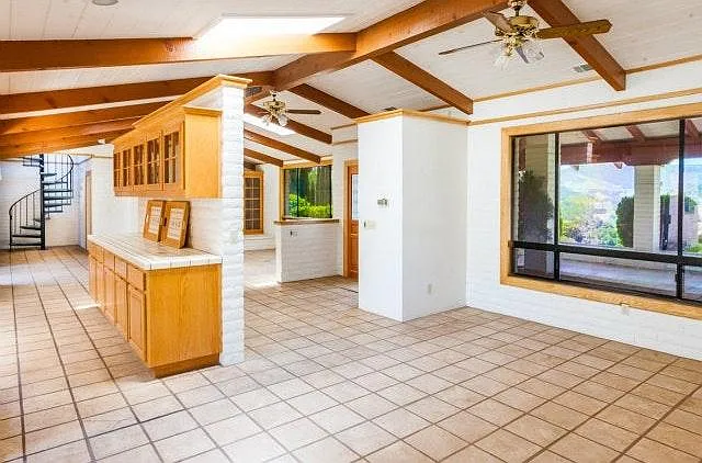 Dining area and partial kitchen - 751 Corral De Tierra Rd