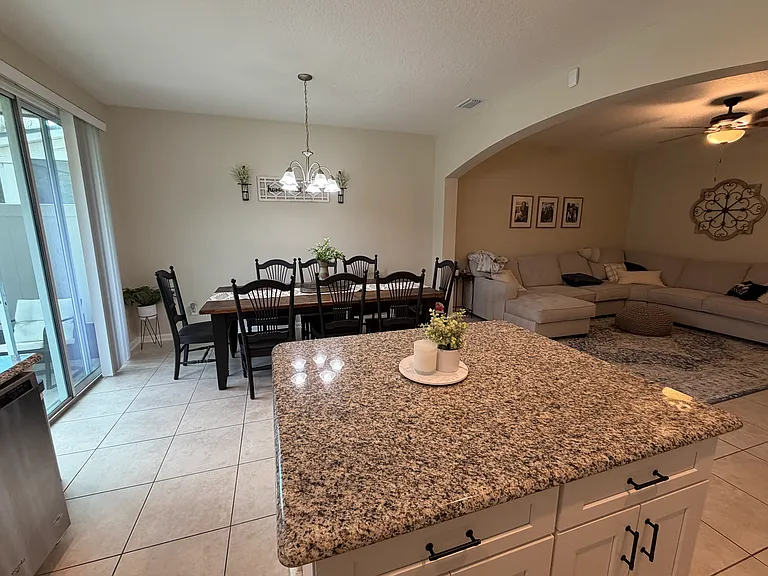 53 Nelson Ln — Photo 8