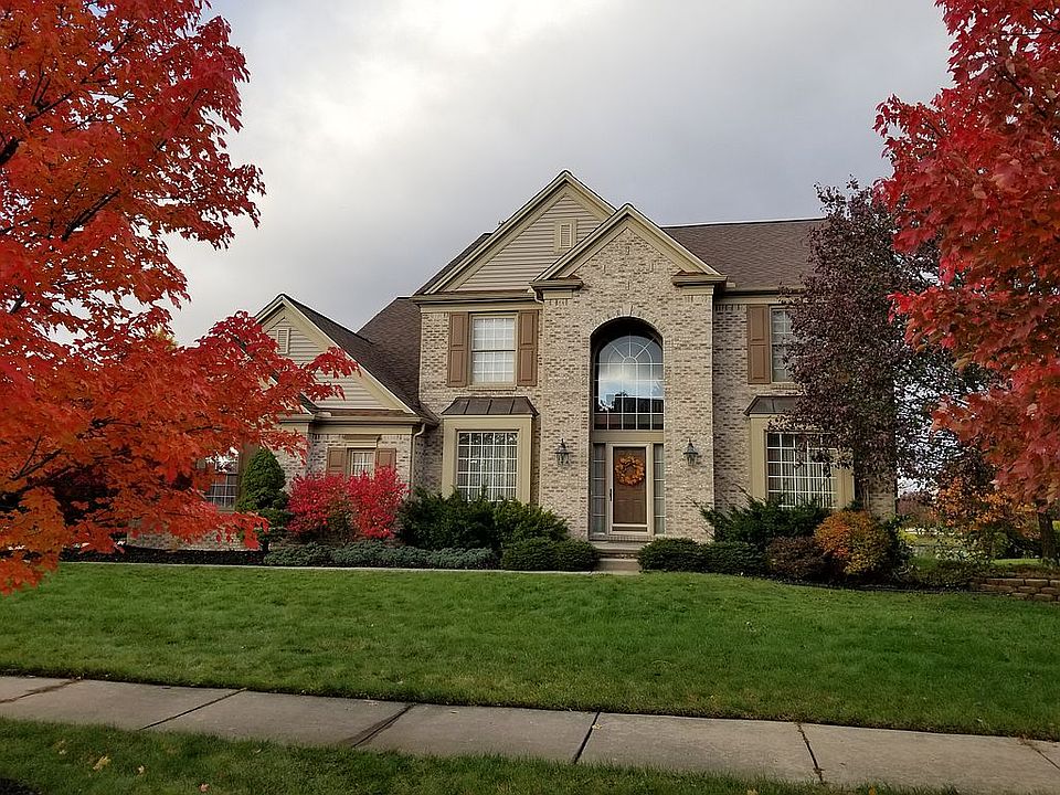 1st image of 137 Queen Anne Dr