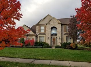 137 Queen Anne Dr, Canton, MI 48187