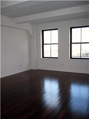 Rented by R New York | media 36