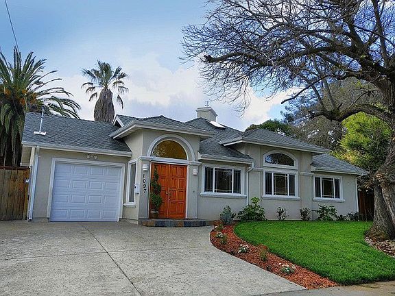 Expanded contemporty home