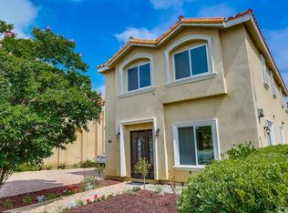 1609 W 251st St, Harbor City, CA 90710