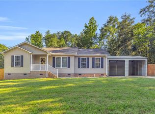 505 Foster Rd, Williamston, SC 29697