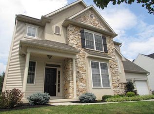 331 Squire Ln, Lititz, PA 17543