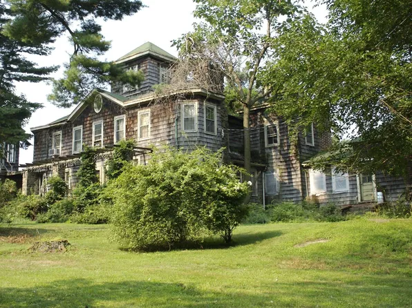 43-45 Schuyler Rd, Nyack, NY 10960