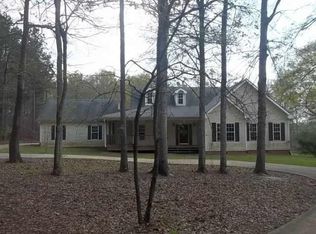 757 Cecil Hunter Rd, Moreland, GA 30259