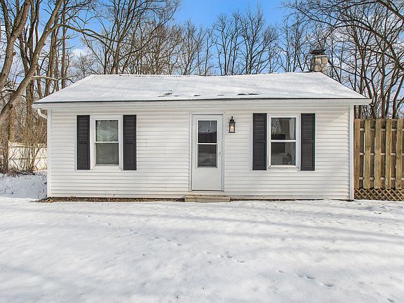 4th image of 2711 West St