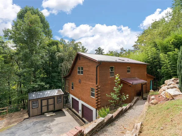 243 Penland St, Clyde, NC 28721
