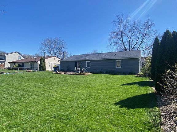 2nd image of 714 Vanceburg Dr