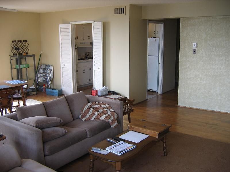 1st image of 1101 Saint Paul St Unit 2010