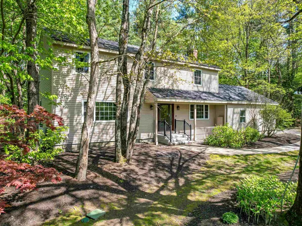 9 Ministerial Drive, Merrimack, NH 03054