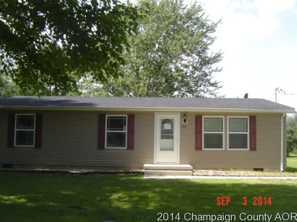 202 S Logan St, Broadlands, IL 61816