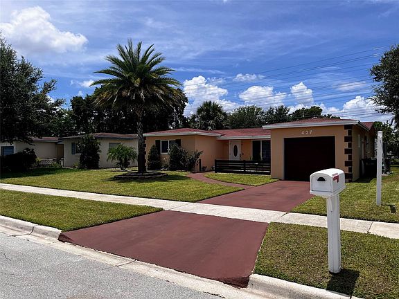 3rd image of 437 NW 70th Way