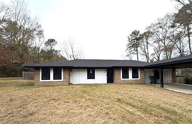 1st image of 208 Perry Dr