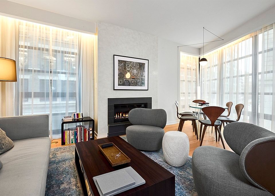 1st image of 580 Washington St #302