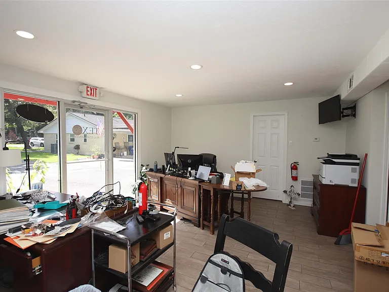 30208 E Geneva Dr — Photo 8