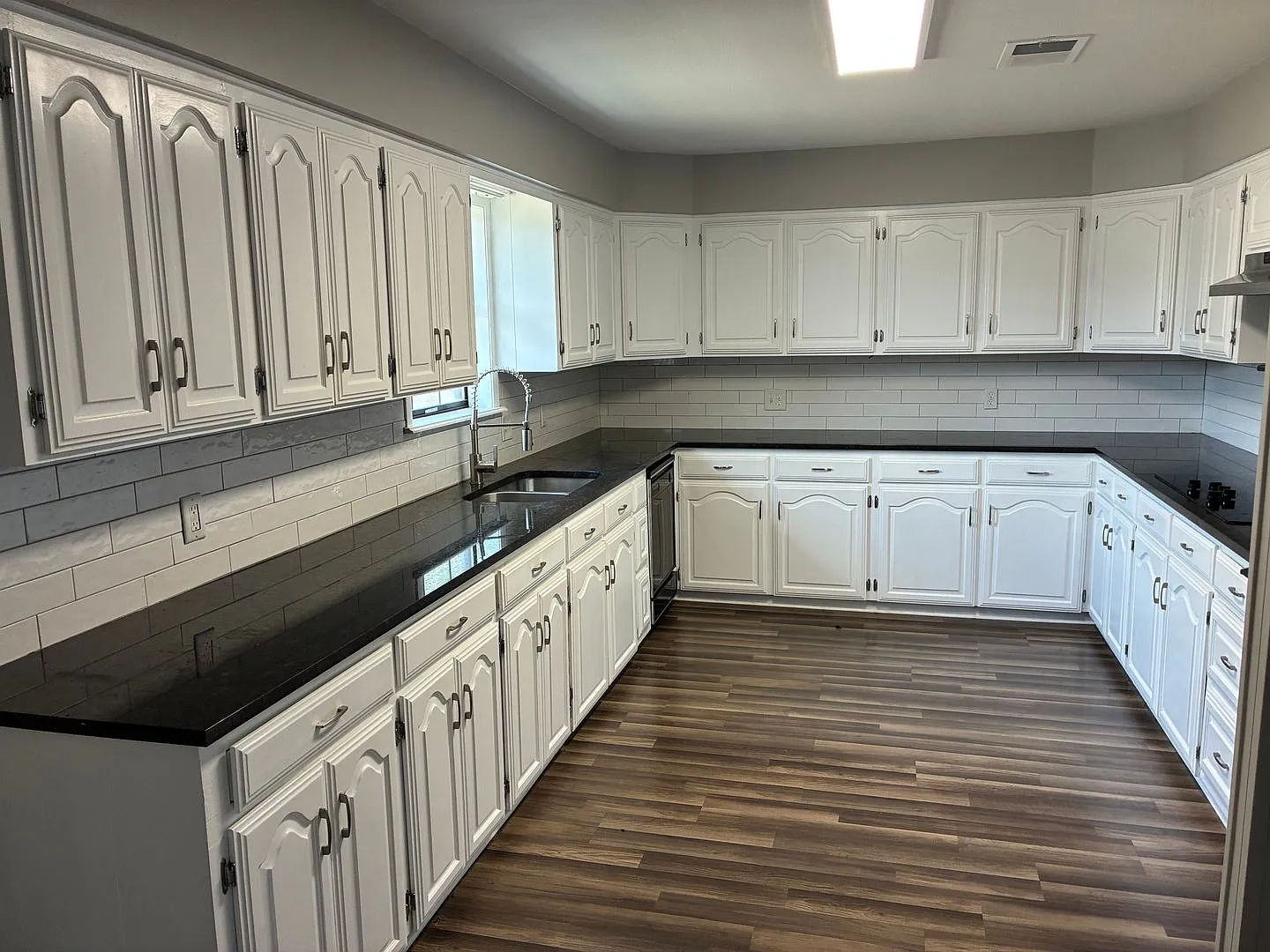 231 Quitman - Near downtown Pittsburg — Photo 4