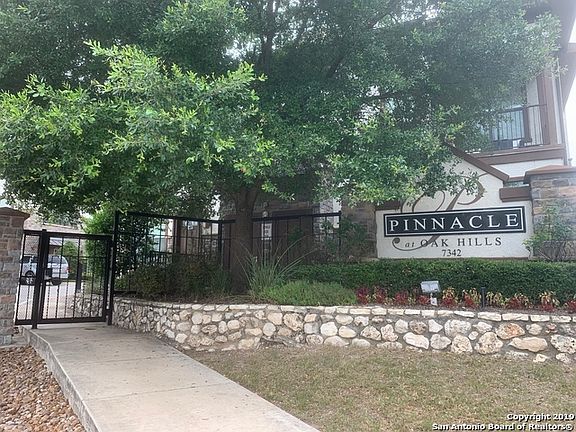 2nd image of 7342 Oak Manor Dr
