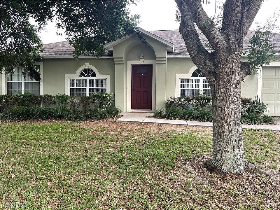 1st image of 7602R Park Hill Ave