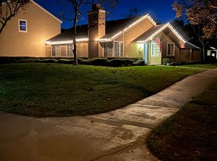 77 Greenbough, Irvine, CA 92614