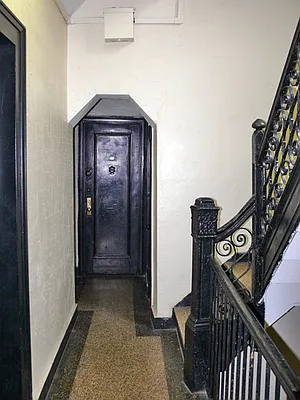 Rented by City Connections Realty | media 10