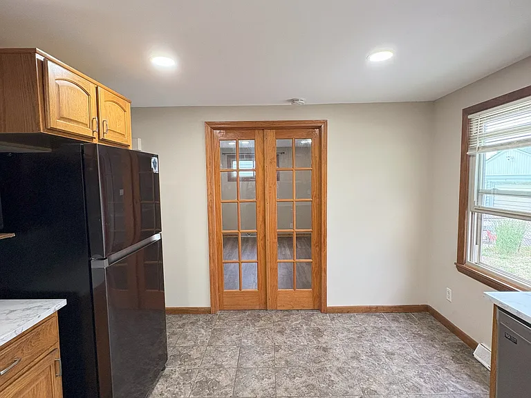 159 Leonore Rd — Photo 5