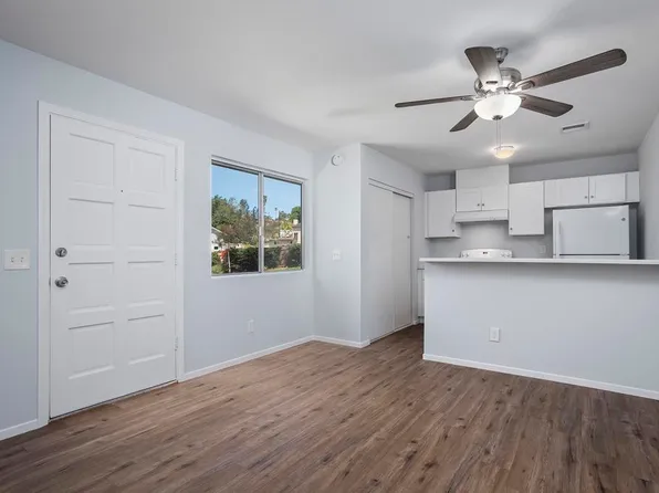 12167 Wintercrest Dr Unit 1, Lakeside, CA 92040