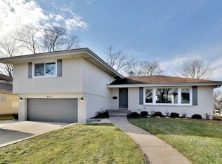 848 S Swain Ave, Elmhurst, IL 60126