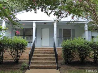 115 E Cornwall Rd, Cary, NC 27511